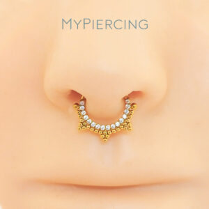 DAITH CZ 3 PIRAMID BOLINHA TIT (ACX23)